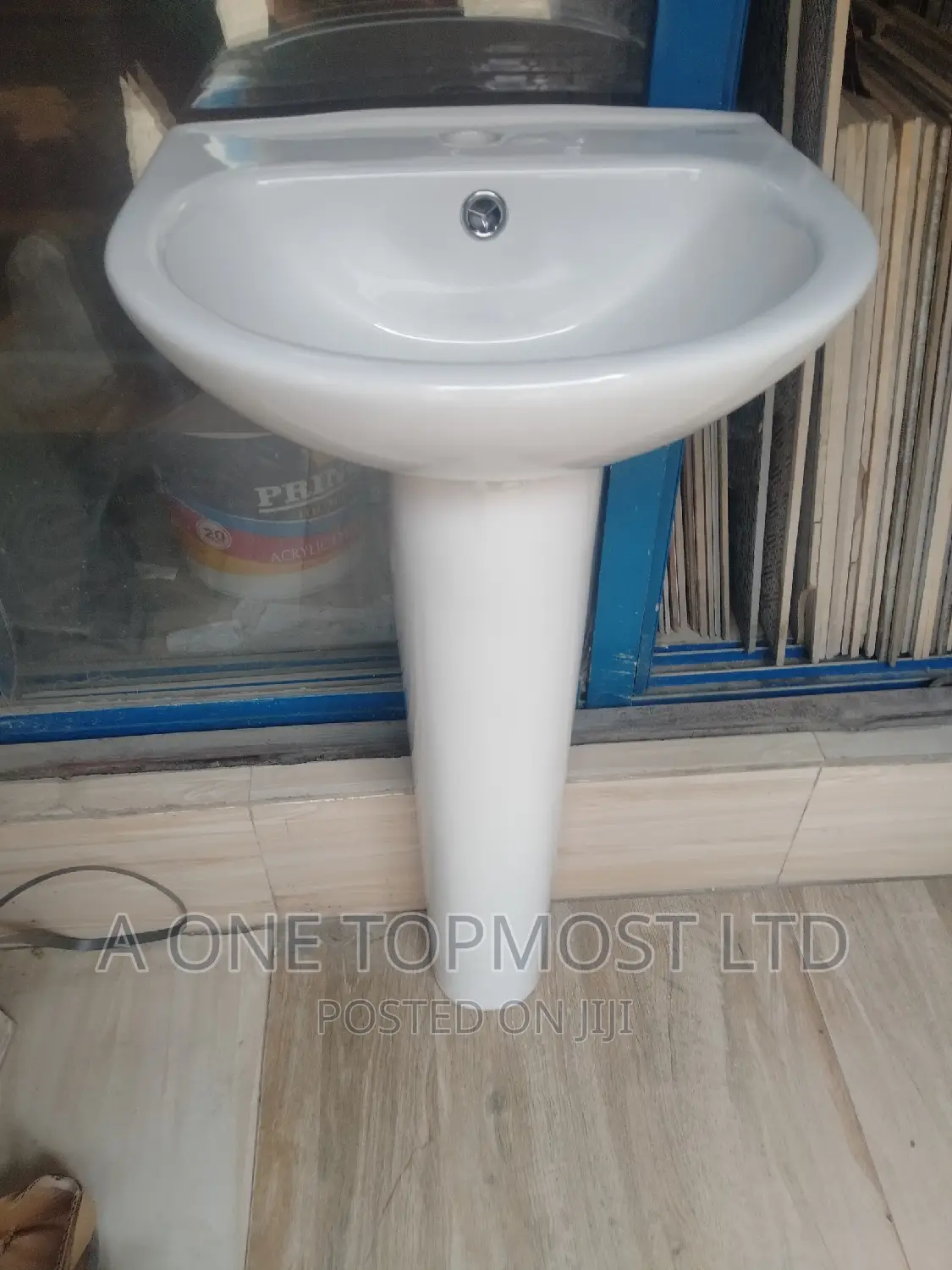 Basin and Pedestal