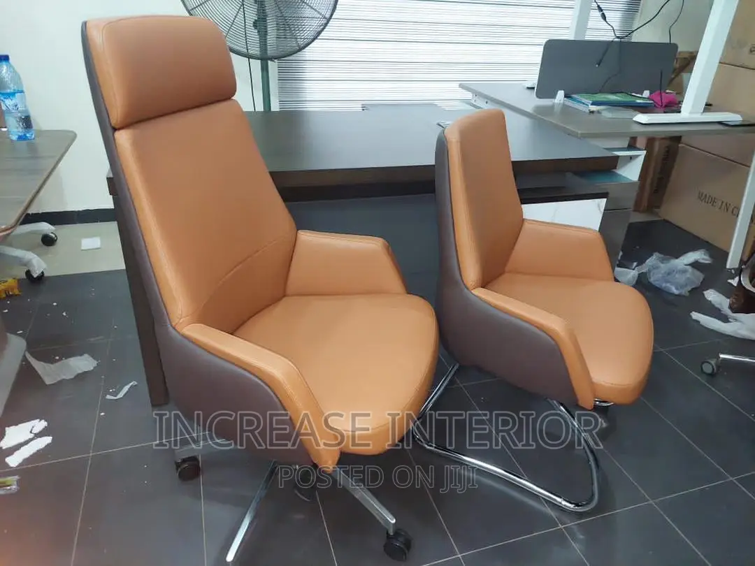 Executive Quality Imported Director Office Swivel Chair.
