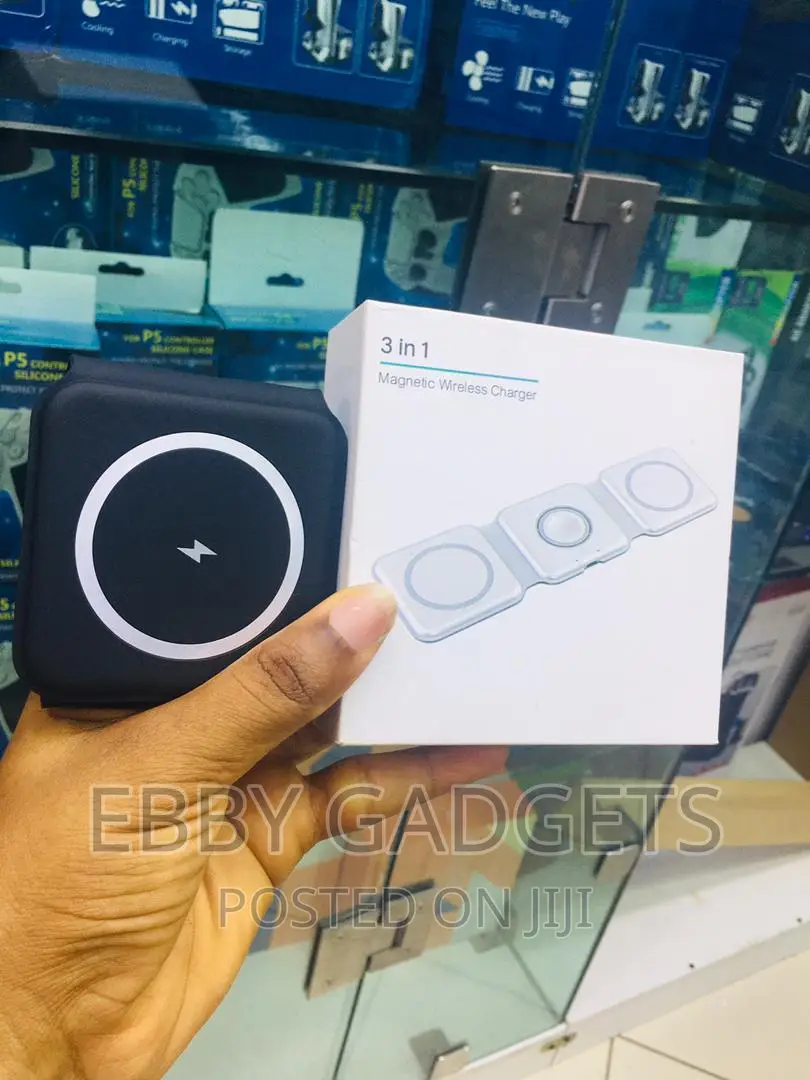 Wireless Charger 3 in 1, Magnetic Charging Station