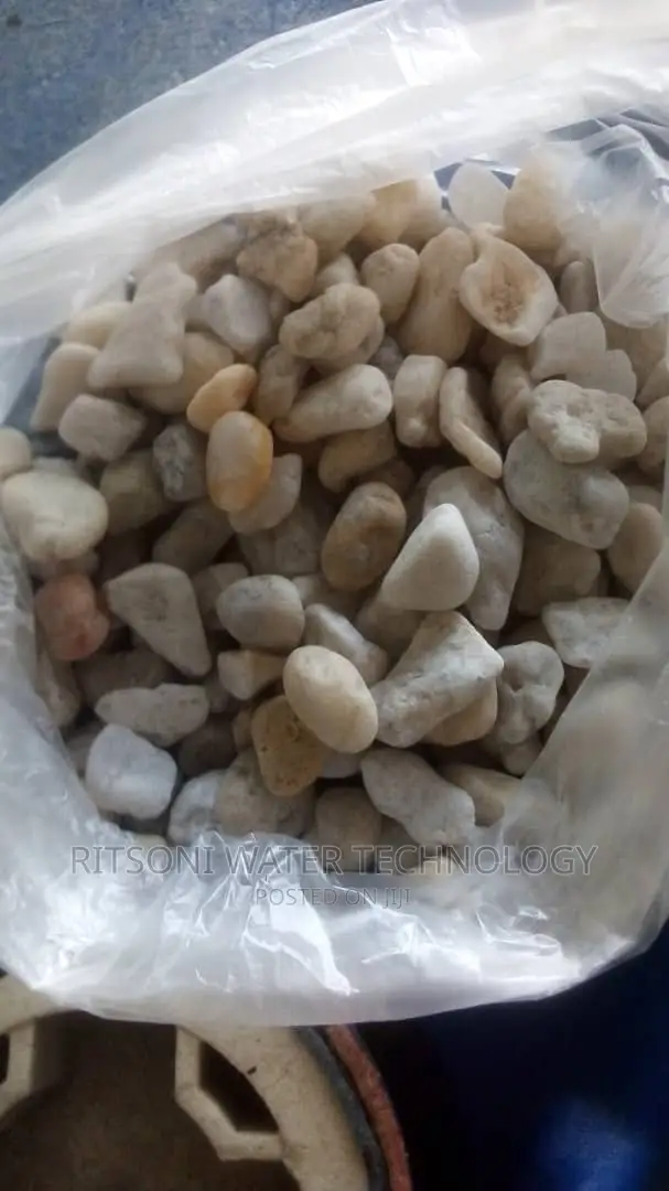 Gravel,Medium, Coarse,Smooth,Fine Sand