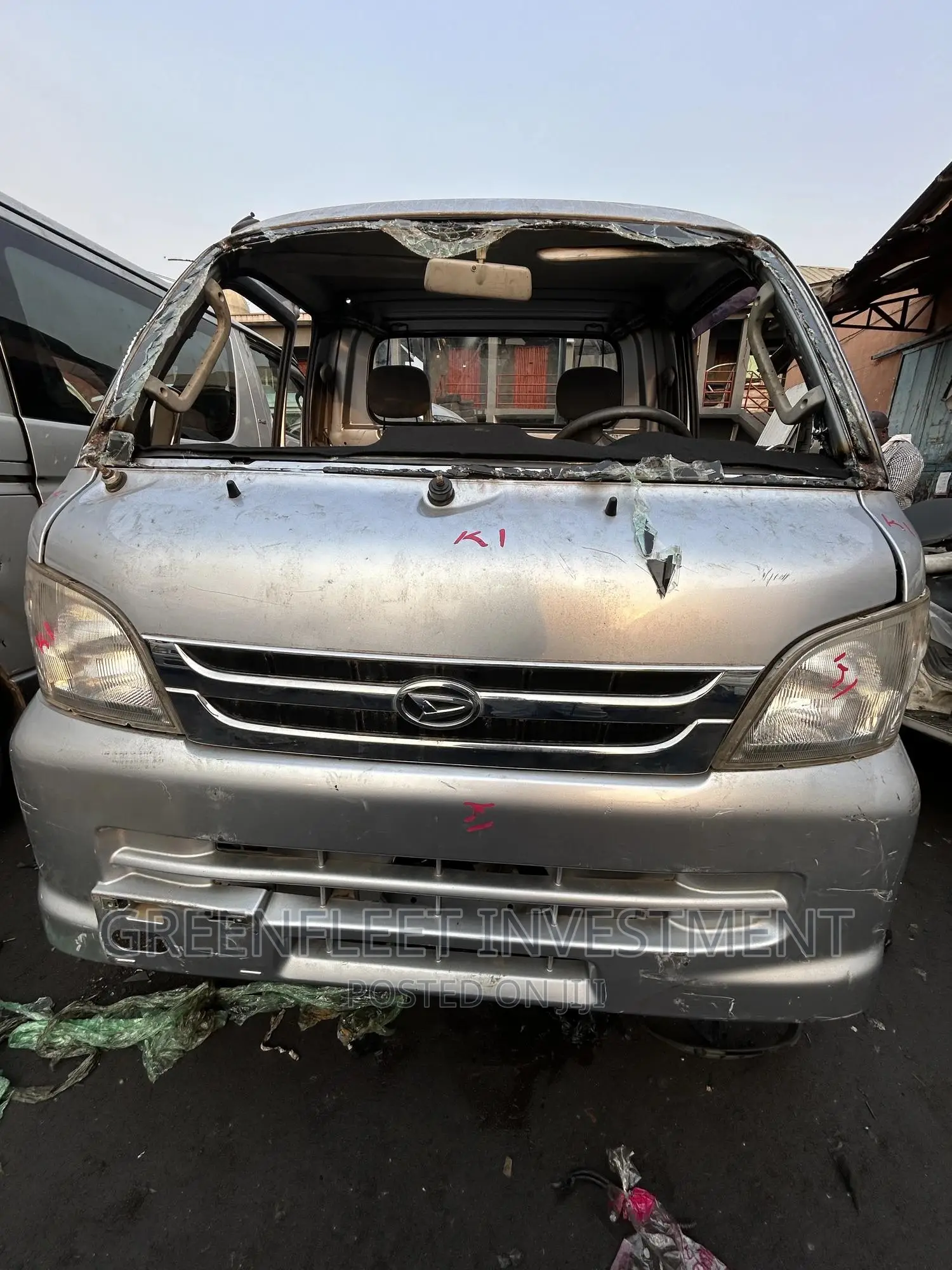 Daihatsu Hijet 2012 Silver