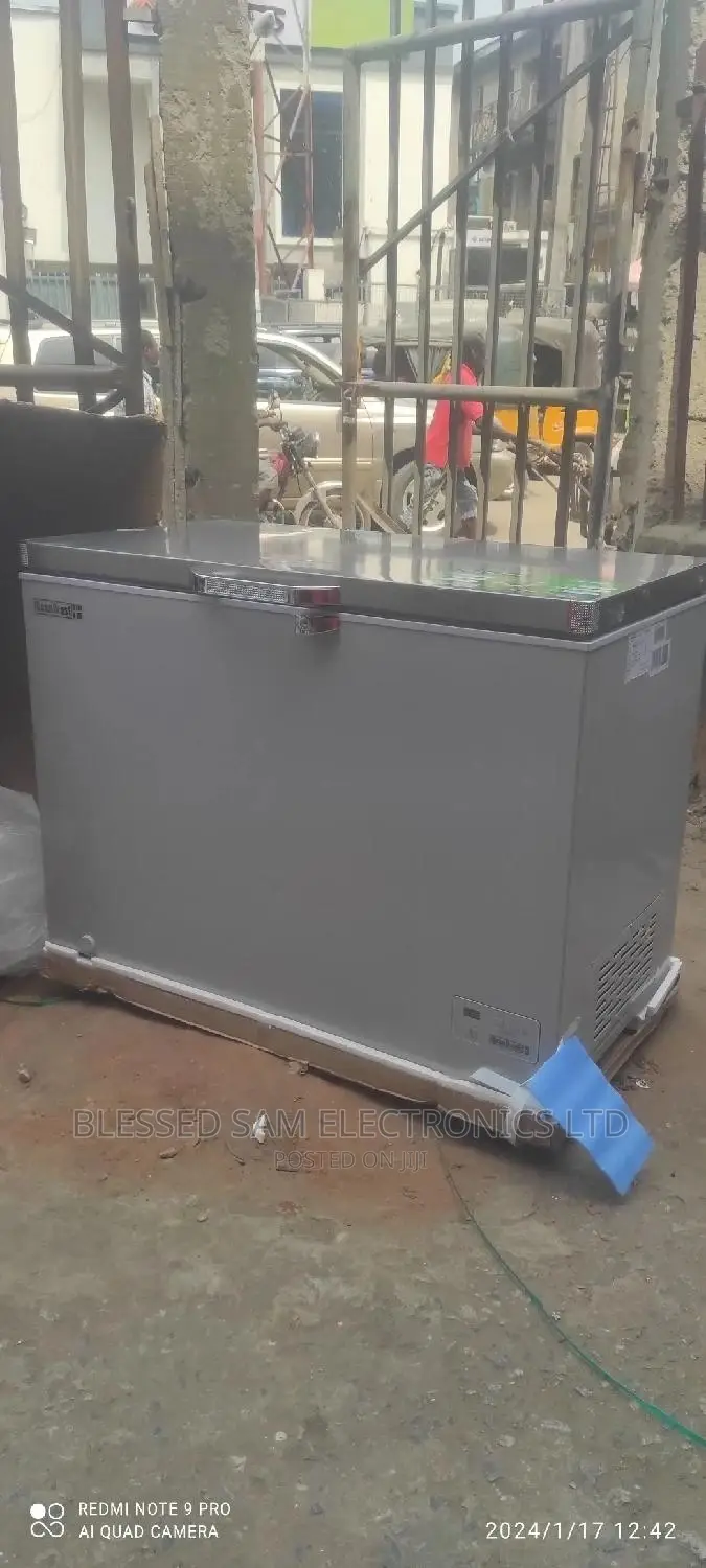 Scanfrost Inverter 300l Freezer Fast Freezing > Ice Maker
