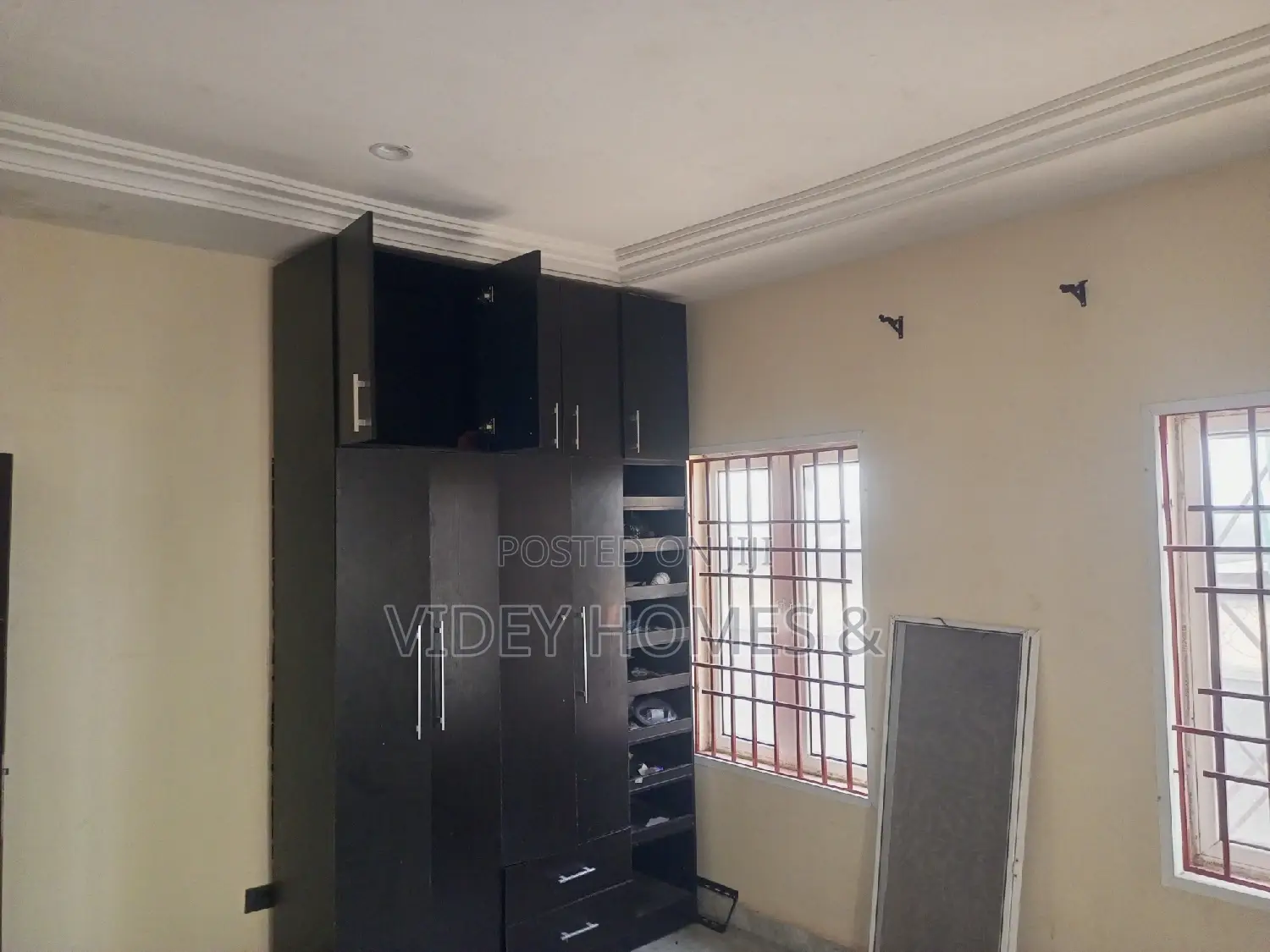 3bdrm Bungalow in Kabusa Garden Estate, Galadimawa for rent