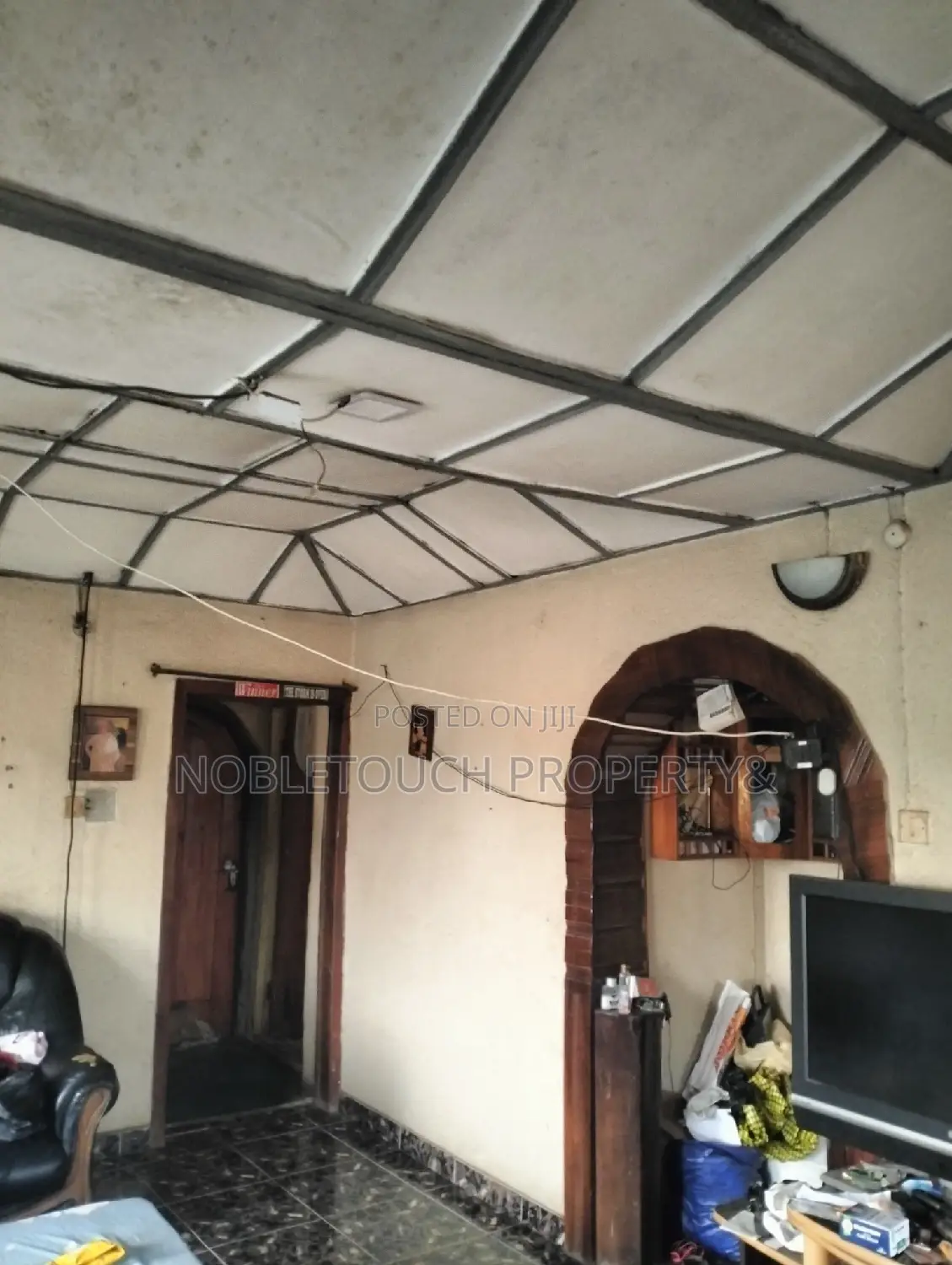2bdrm Block of Flats in Ijegun Ikotun Lagos for sale
