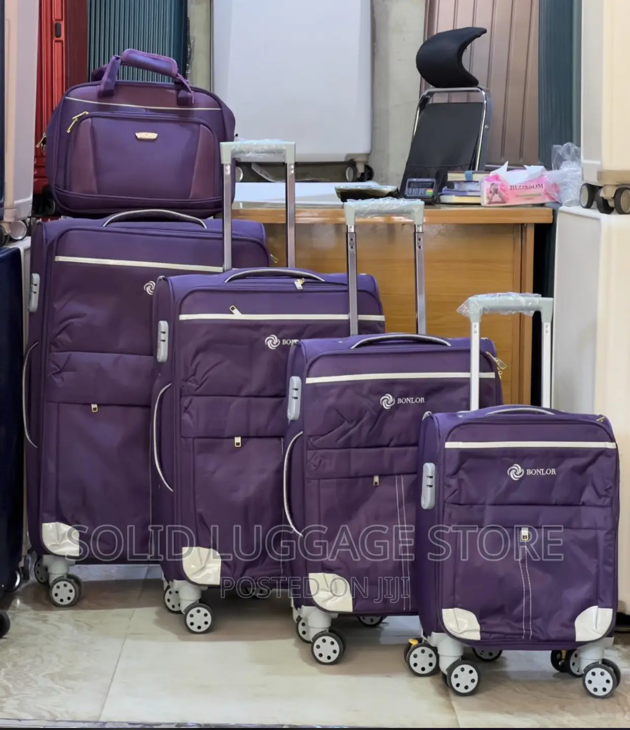 Bonlor Traveling Box
