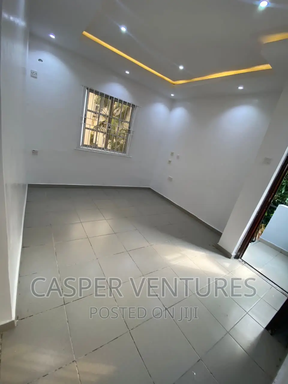 1bdrm Room & Parlour in Phase 1 for rent