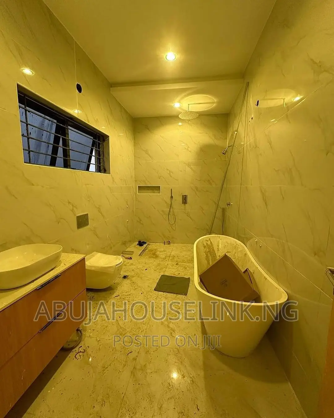5bdrm Duplex in Gwarinpa Main Abuja for sale