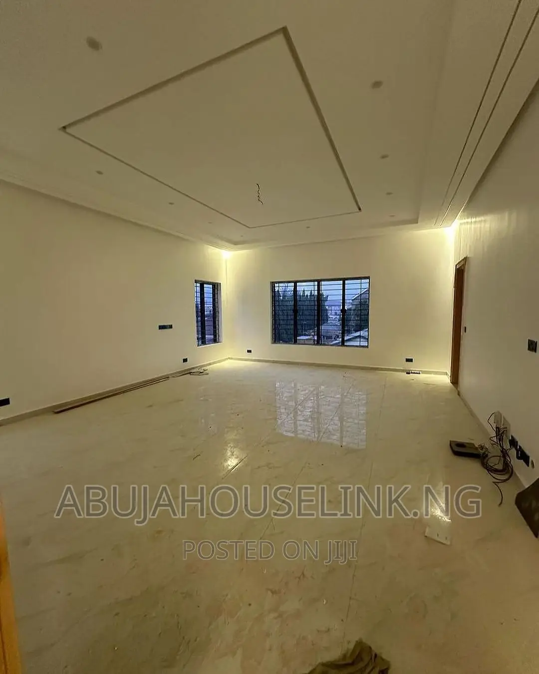 5bdrm Duplex in Gwarinpa Main Abuja for sale