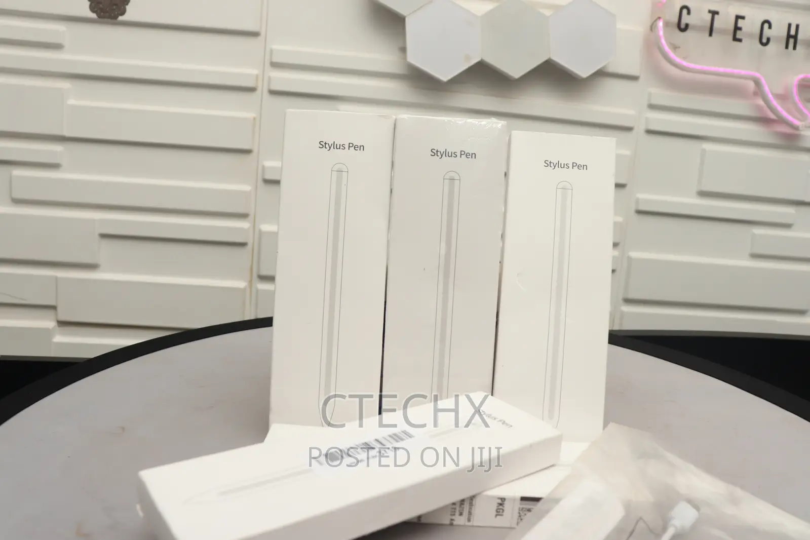 Rechargeable Stylus Pen for Apple iPad