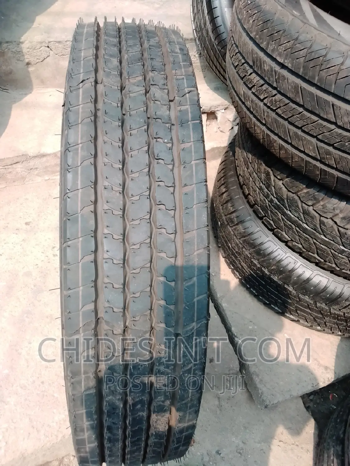 700/16 Mechelin Tyre
