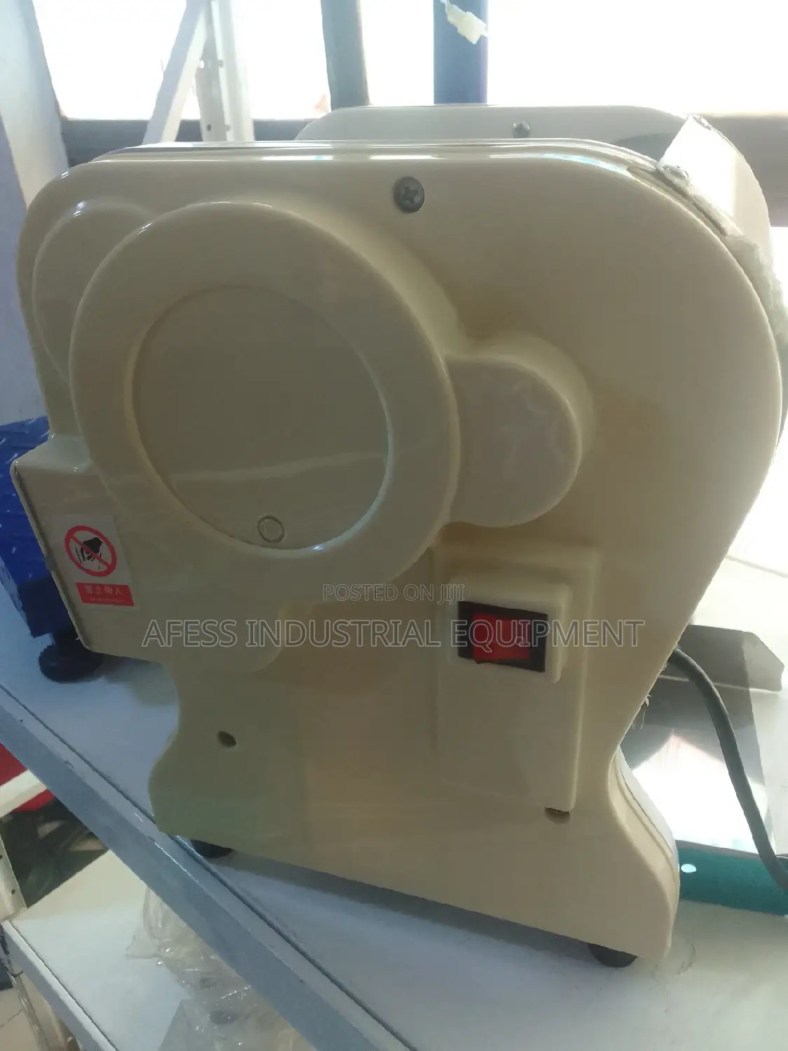 Electric Chi-chi Cutter