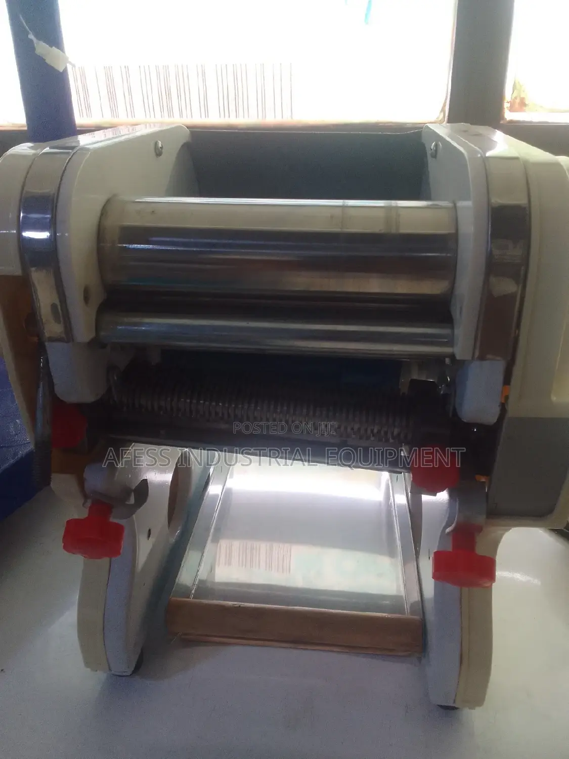 Electric Chi-chi Cutter