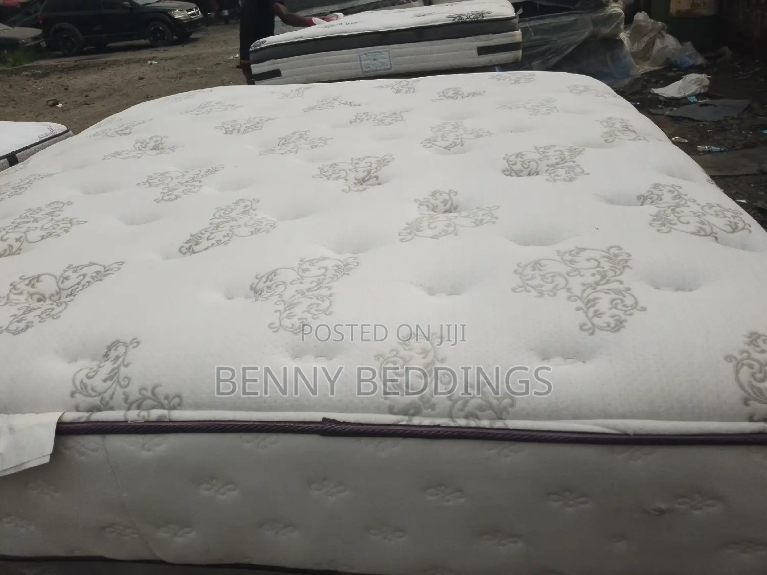 Order for Your Canadian Hybrid 6by6 Mattress Get 1 Pillow