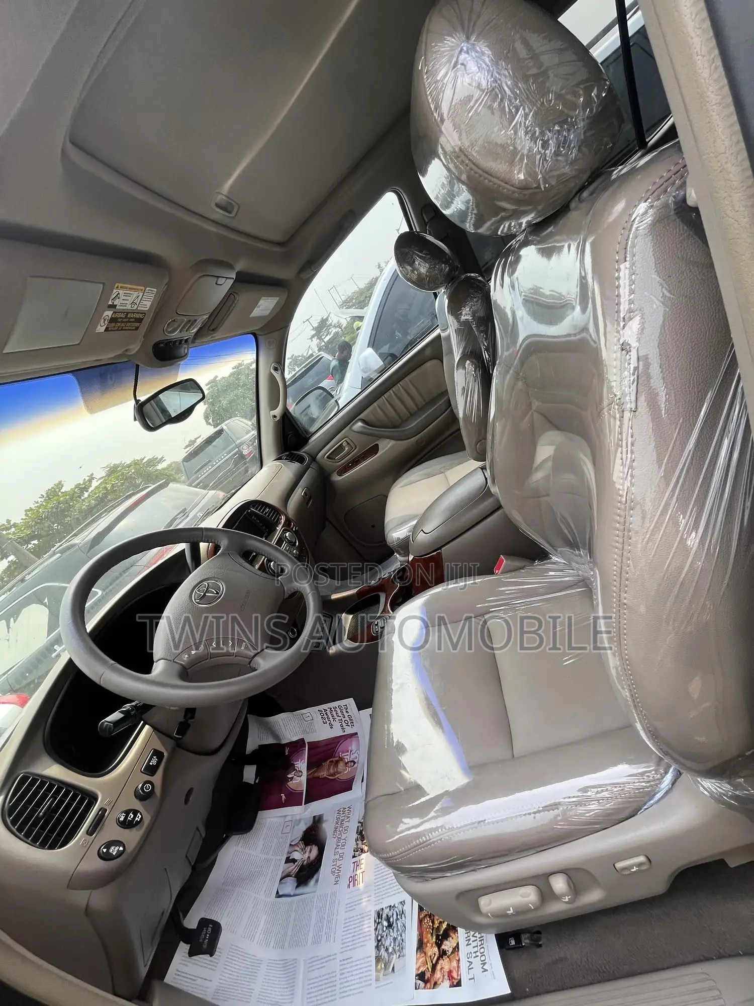 Toyota Sequoia 2006 Gold