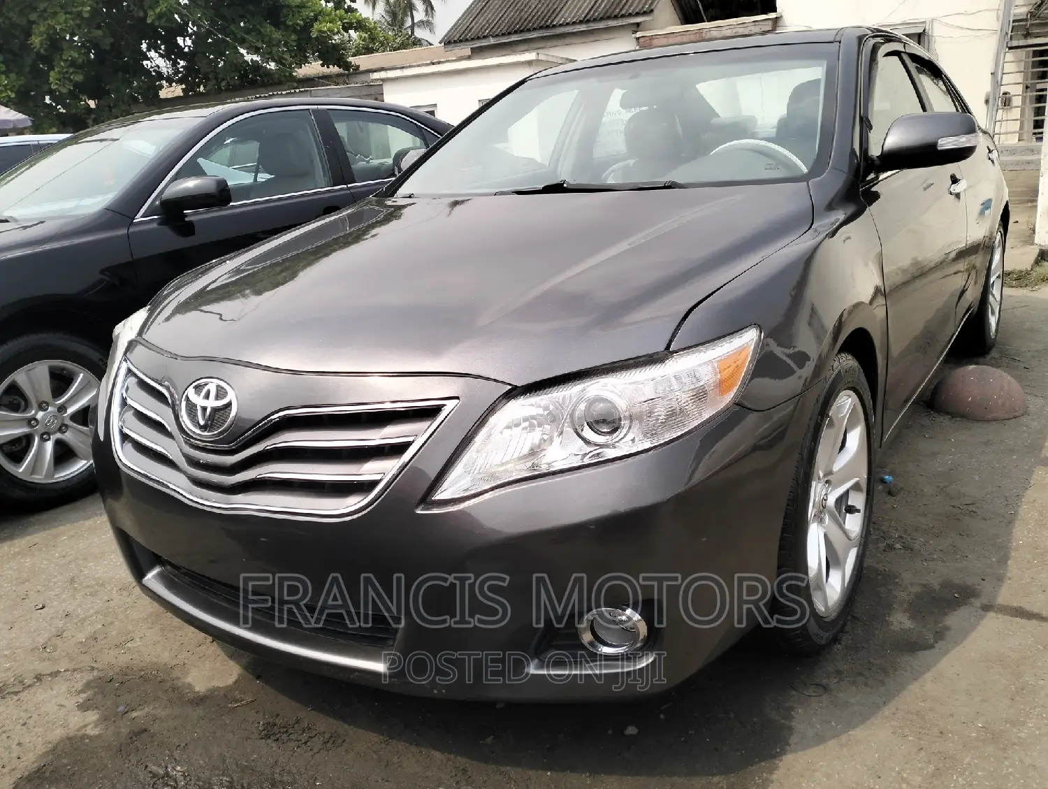 Toyota Camry 2011 Gray