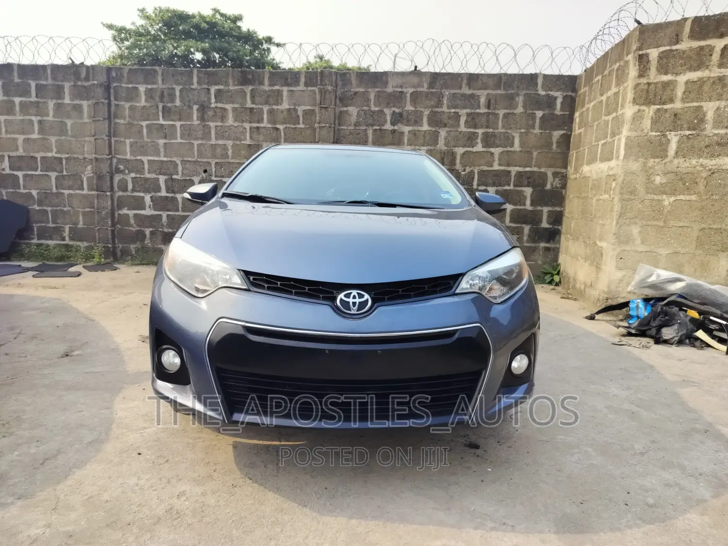 Toyota Corolla 2015 Silver