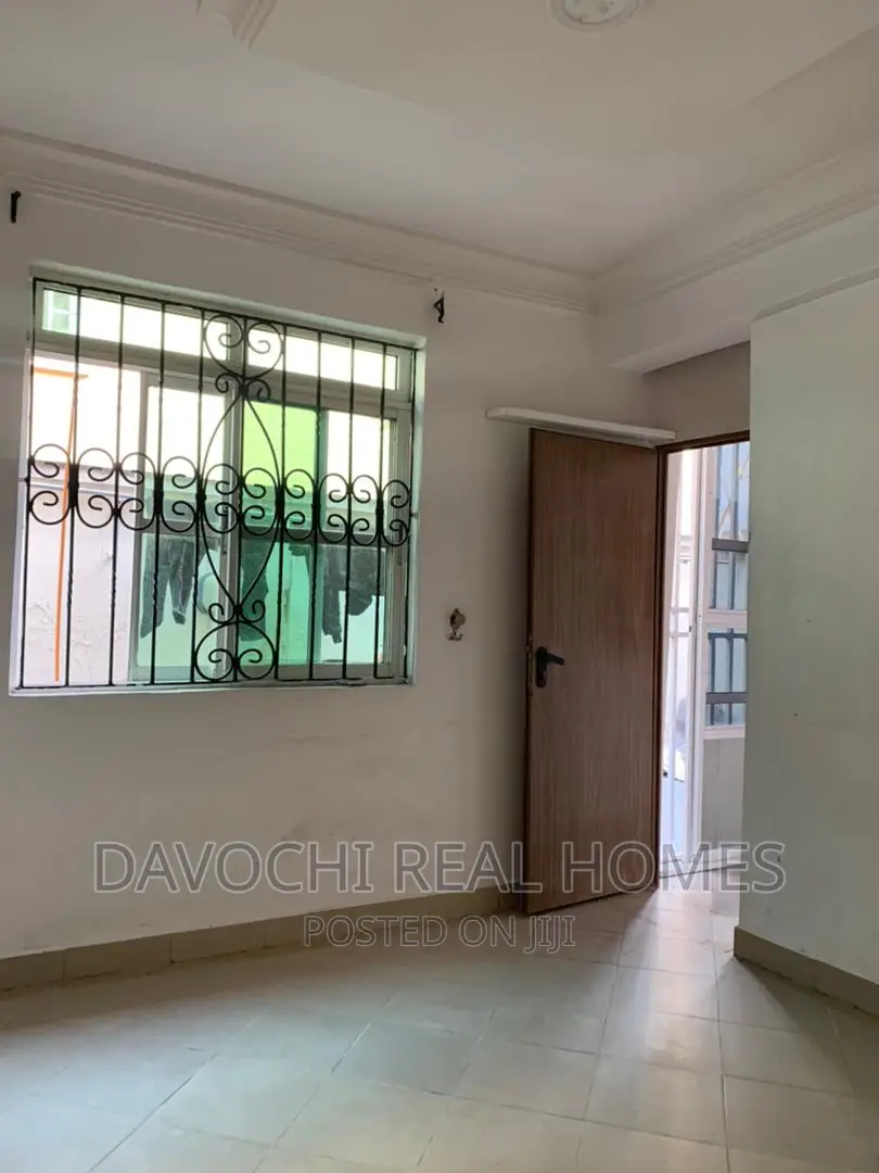 Mini Flat in Lekki Phase One for rent