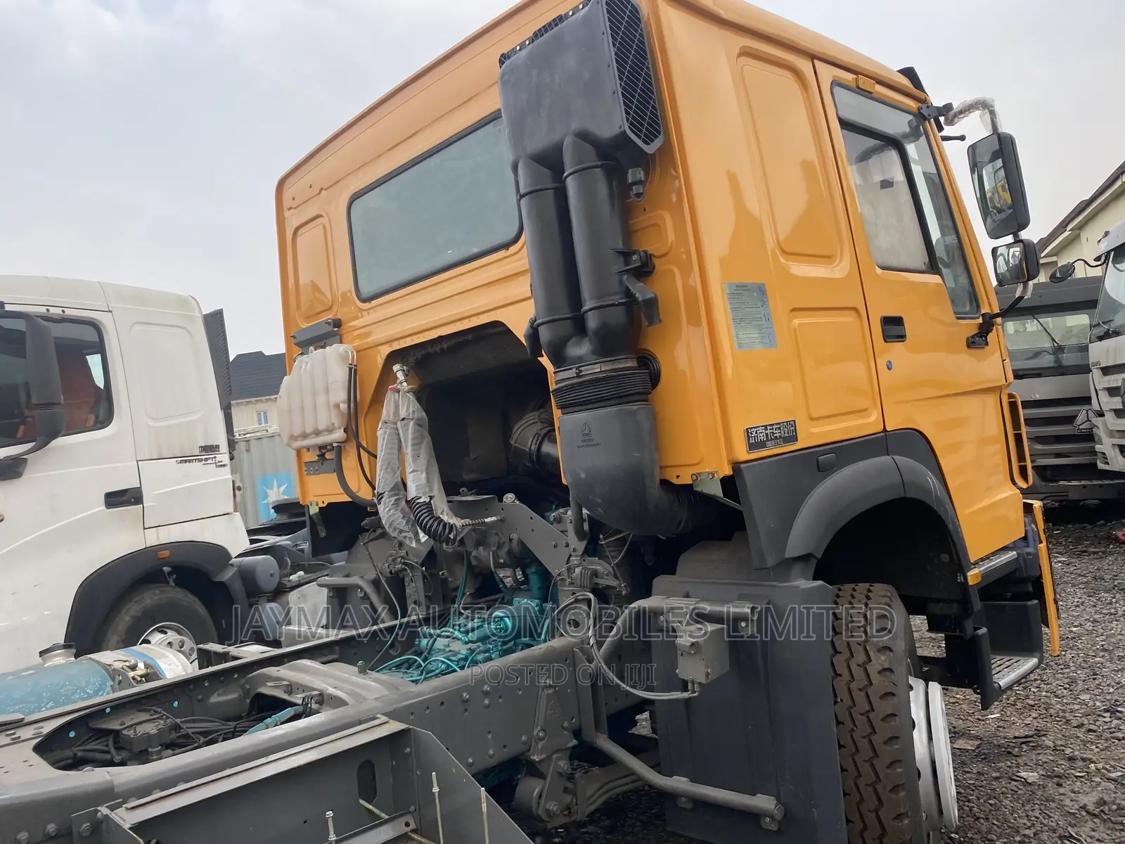 Howo Sino Truck 371 Yellow