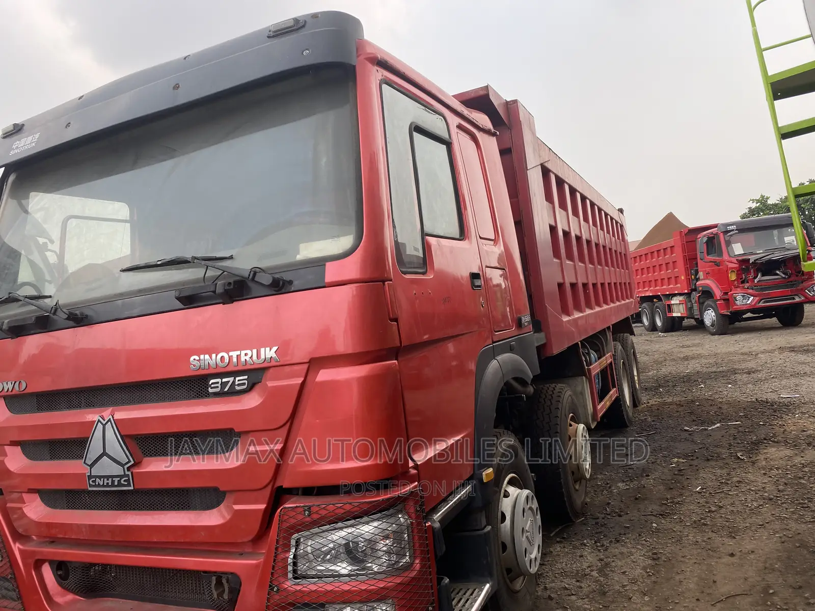 Howo 375 Heavy Duty Tipper 2015 Red