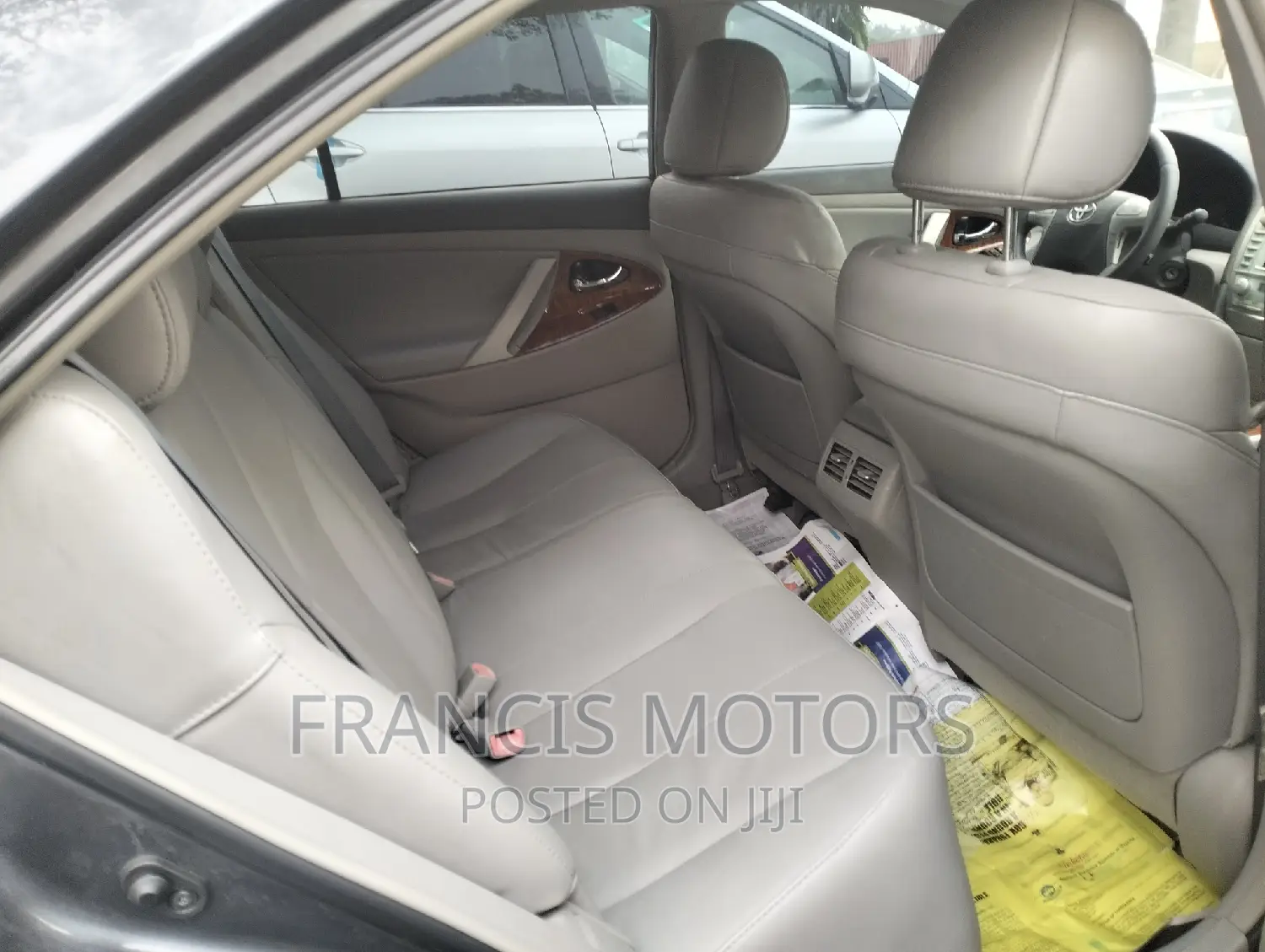 Toyota Camry XLE 4dr Sedan (2.4 4cyl 5A) 2008 Gray
