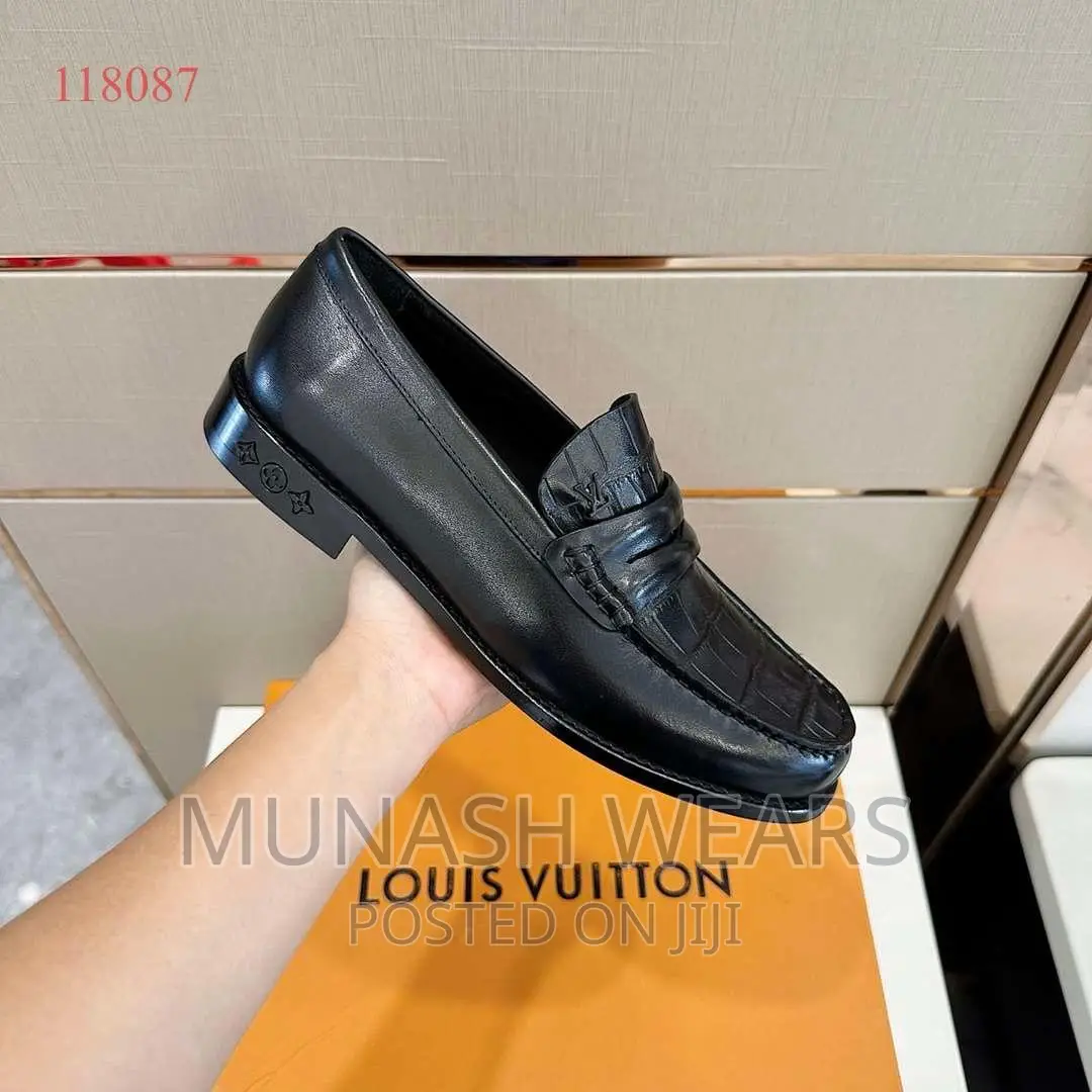 Original Leather Louis Vuitton Shoe