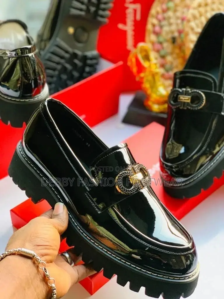 Louis Vuitton With Other Brands Quality Shoe