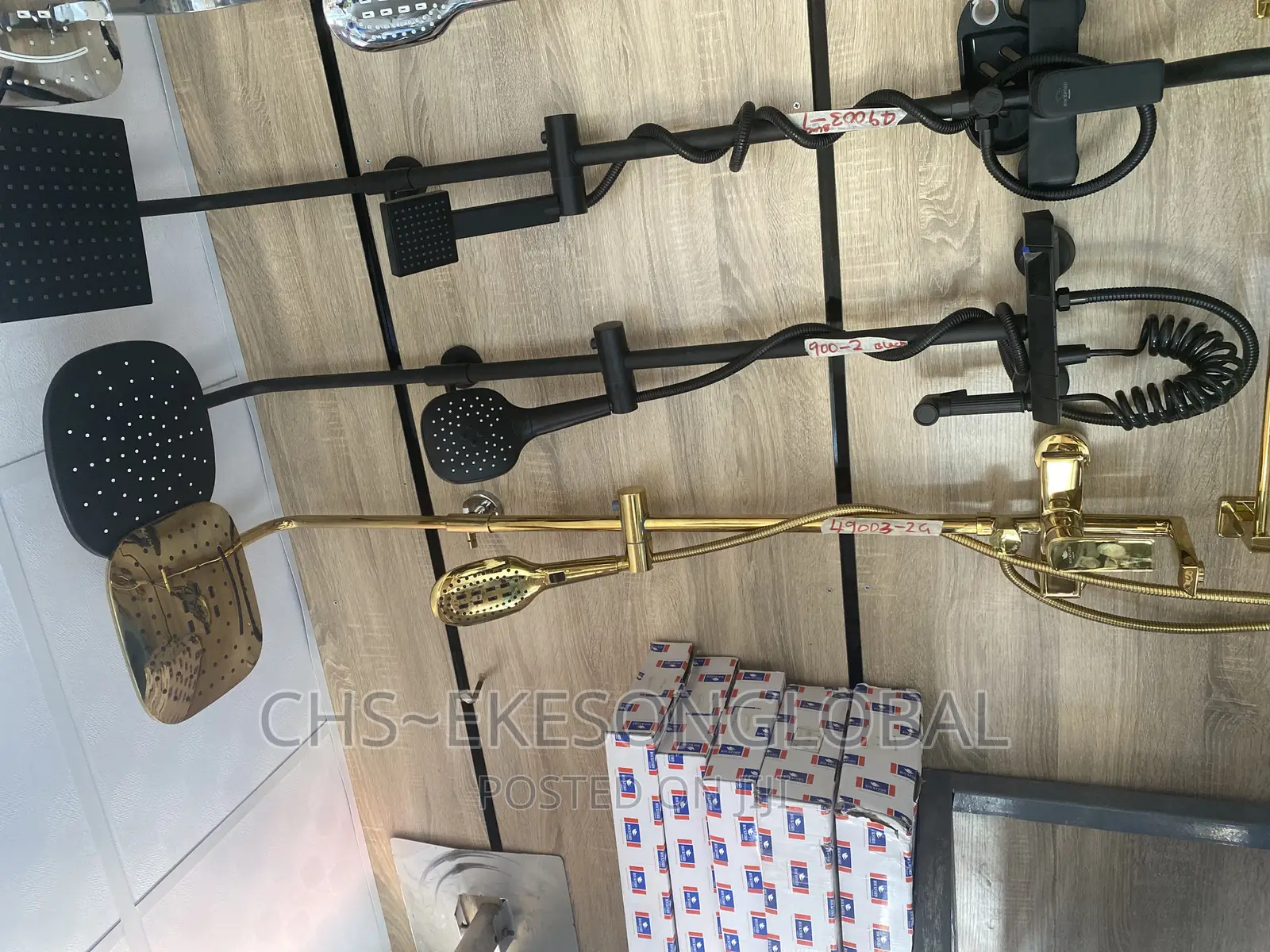 High Quality Gold Shower for Master Toilet