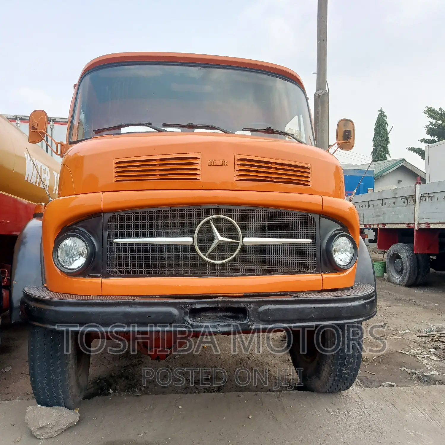 Mercedes Benz 911 Tipper With Foreign Bucket Full Options,
