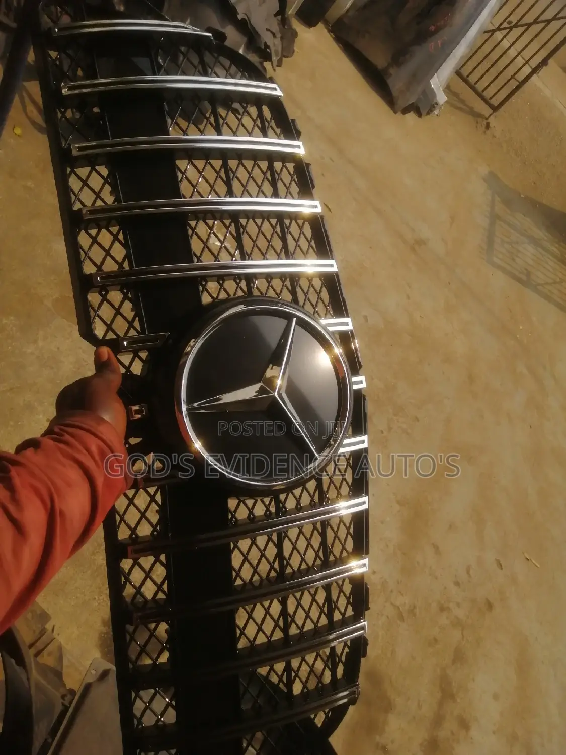 Front Grill GLK 2013 GT