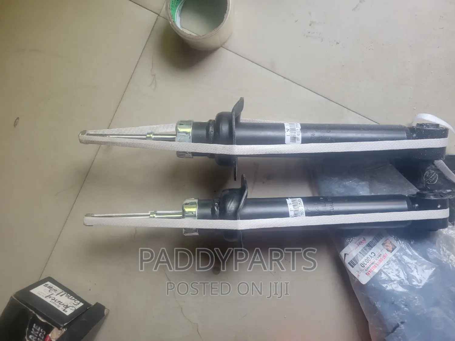 MITSUBISHI Pajero Shock Absorber