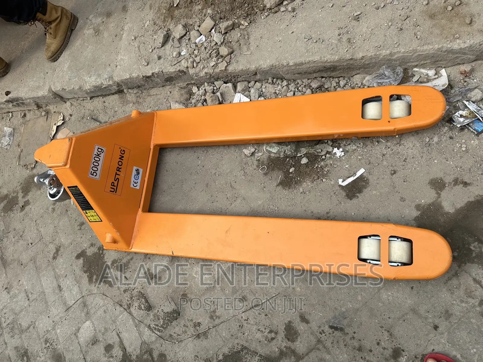 Heavy Duty "High Capacity" Pallet Truck - 5000kg