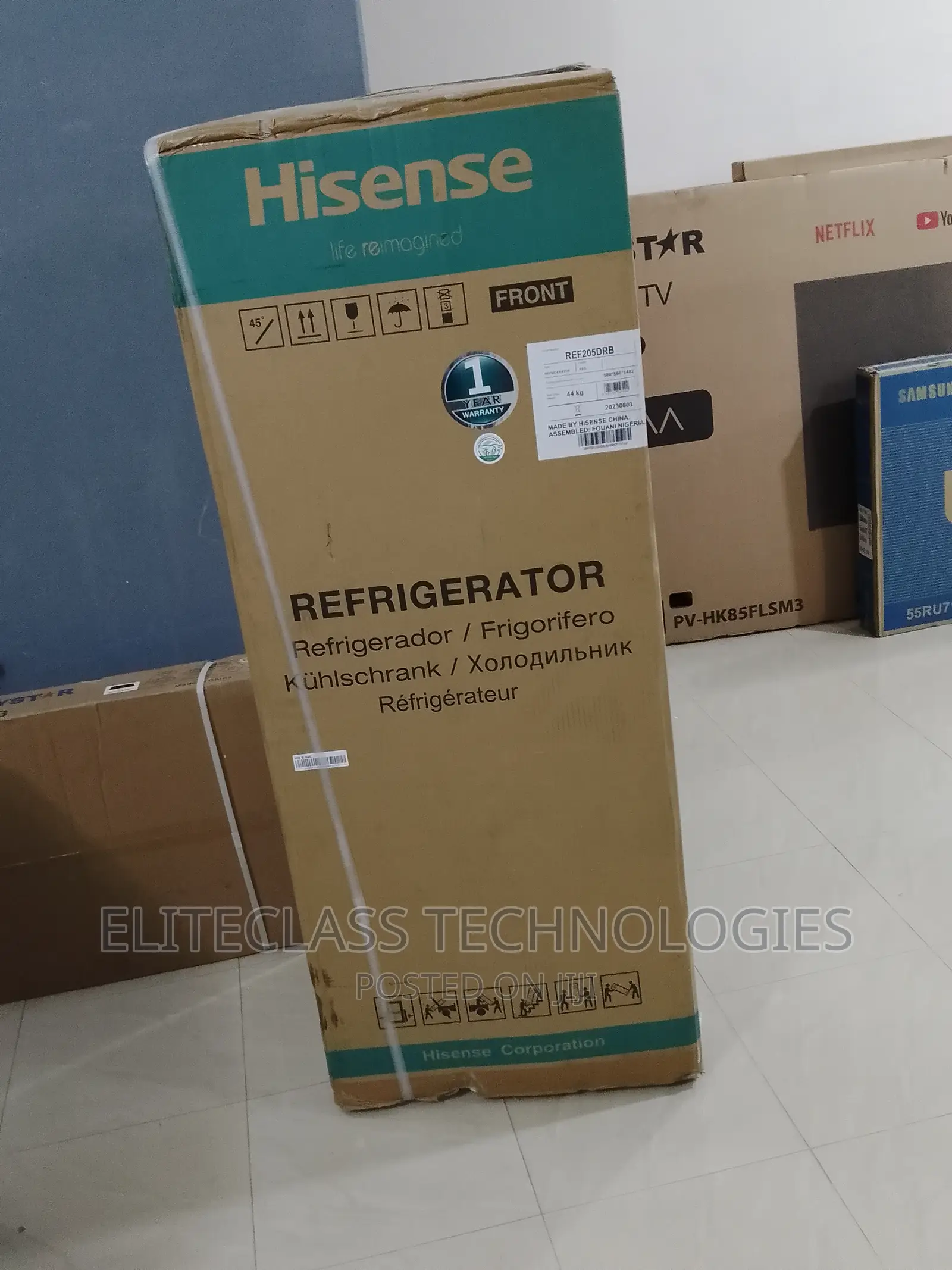Hisense Top Mount Defrost 204L Red Refrigerator DRB-205
