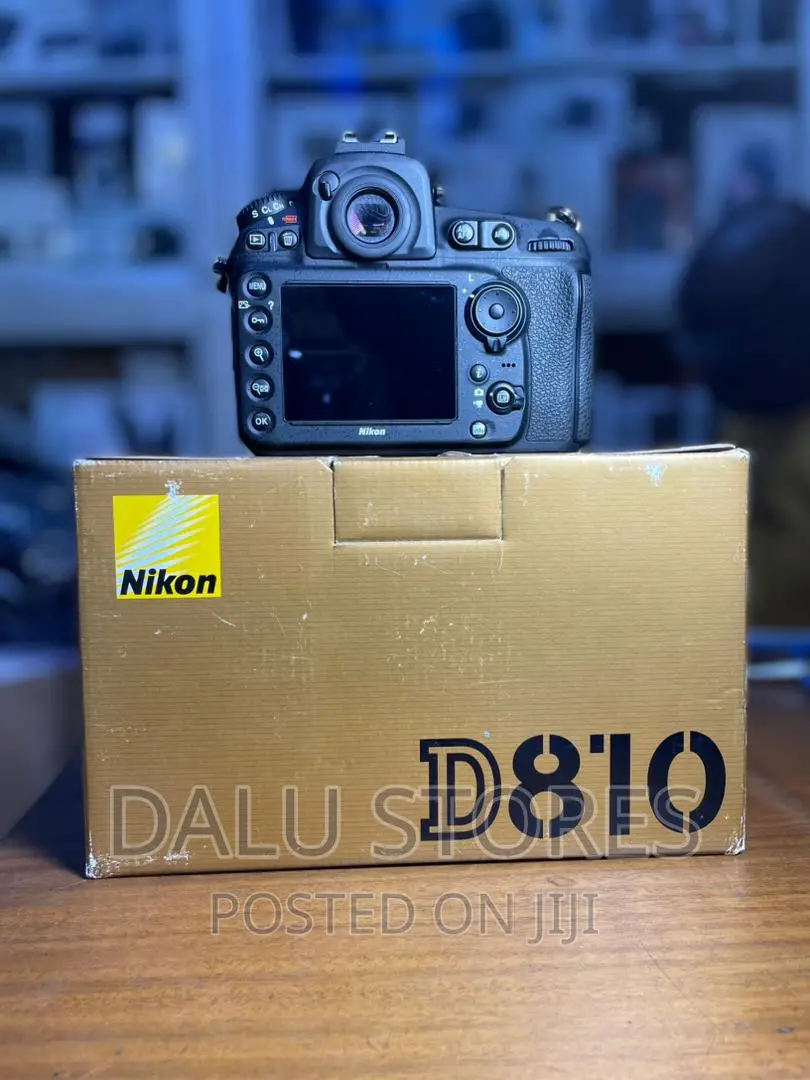 Nikon D810 DSLR Camera