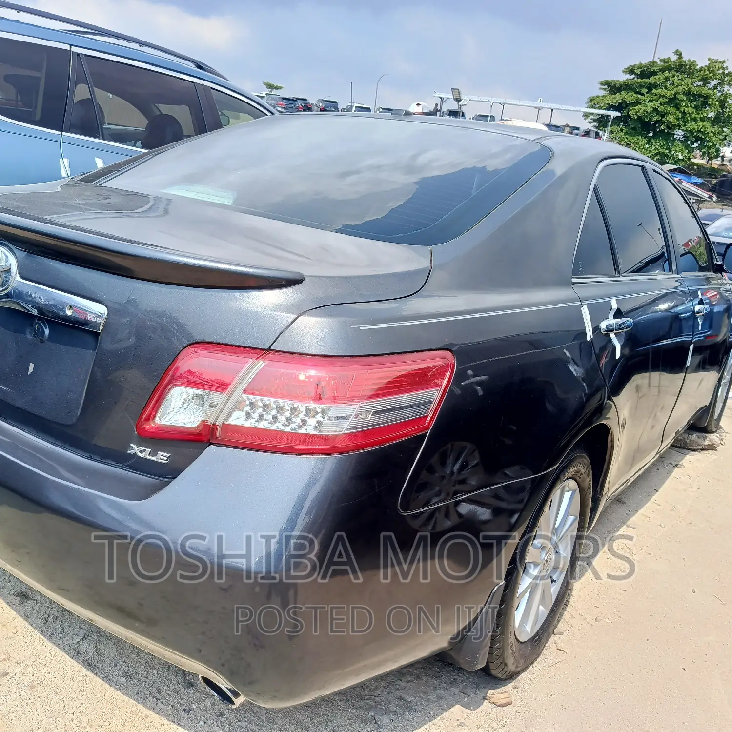 Toyota Camry 2011 Gray