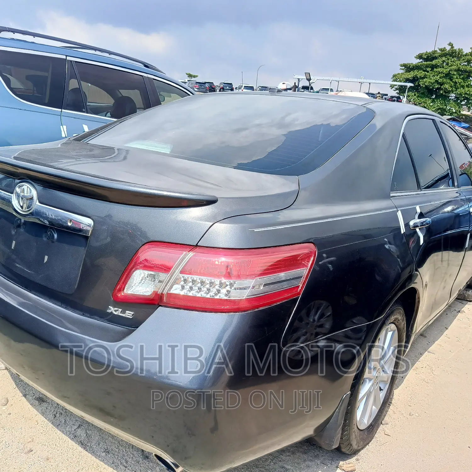 Toyota Camry 2011 Gray