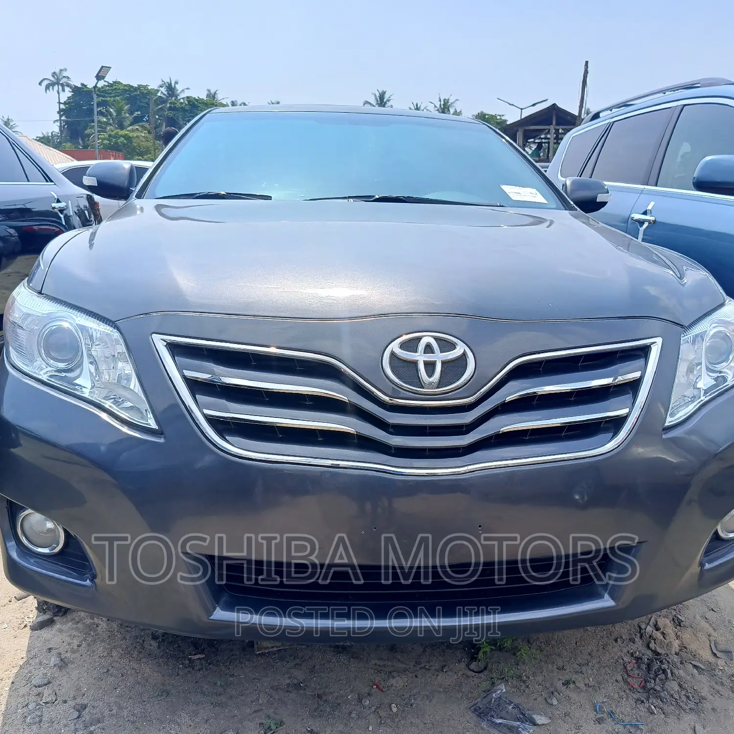 Toyota Camry 2011 Gray
