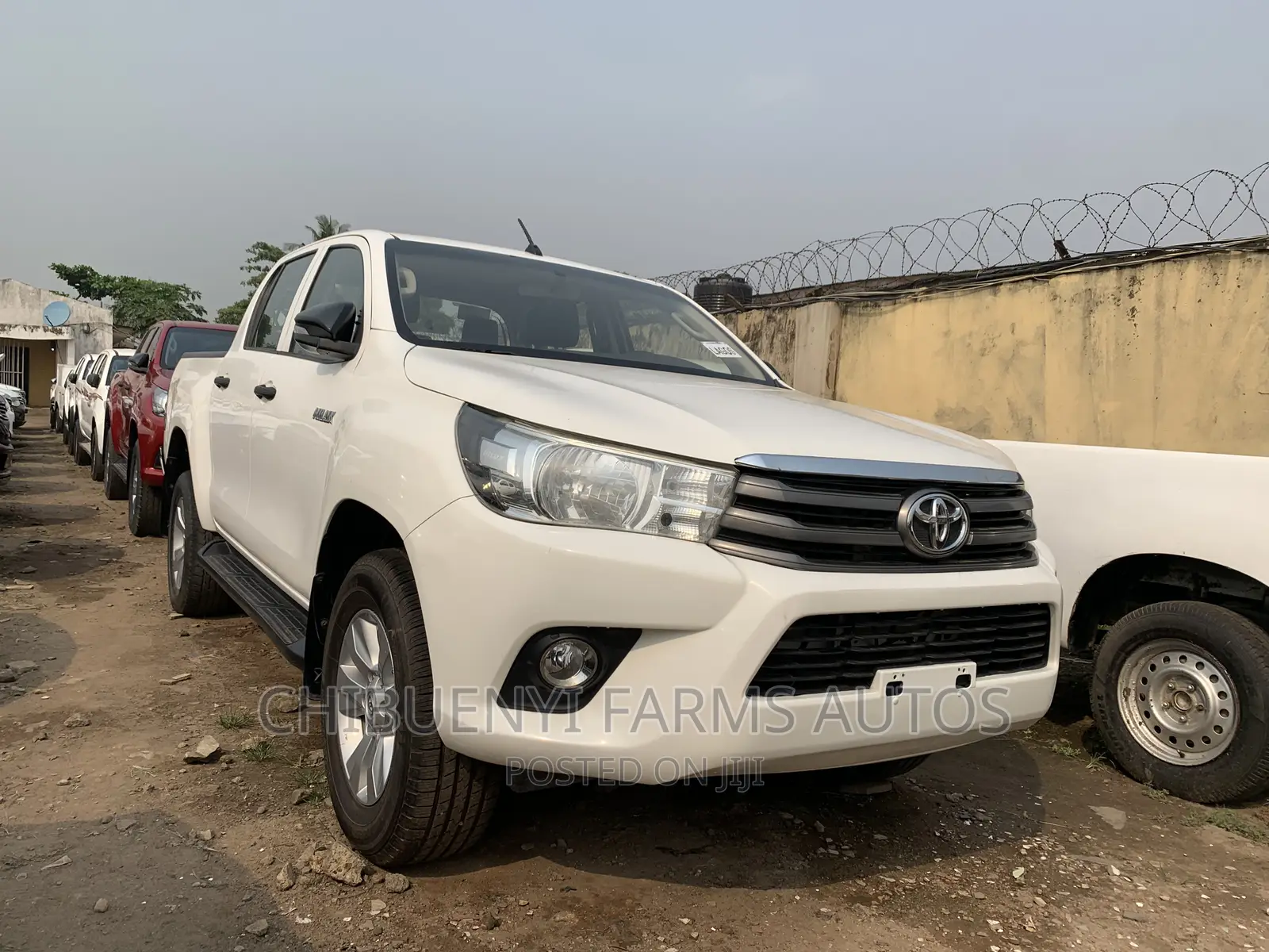 Toyota Hilux 2016 White