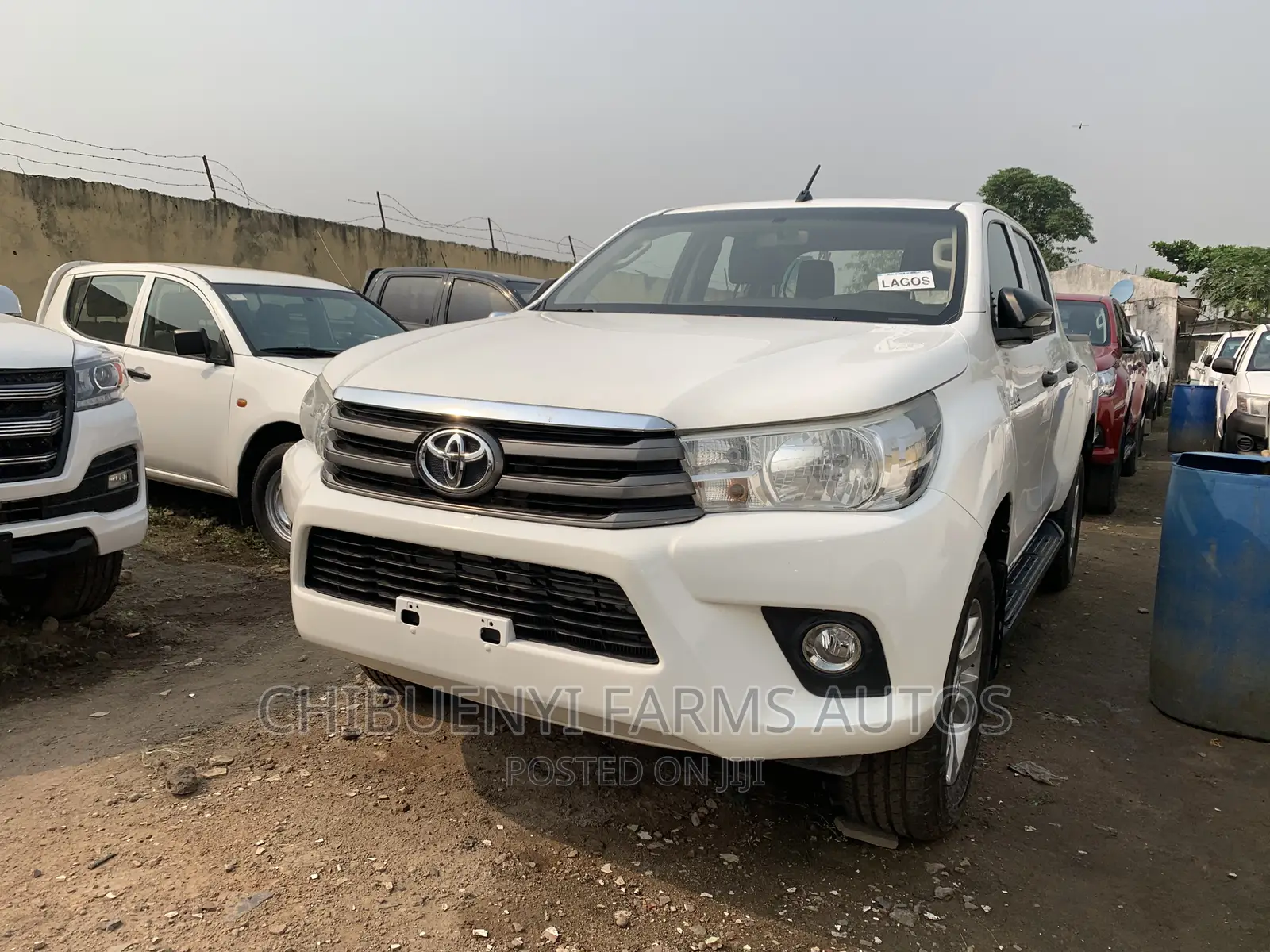 Toyota Hilux 2016 White