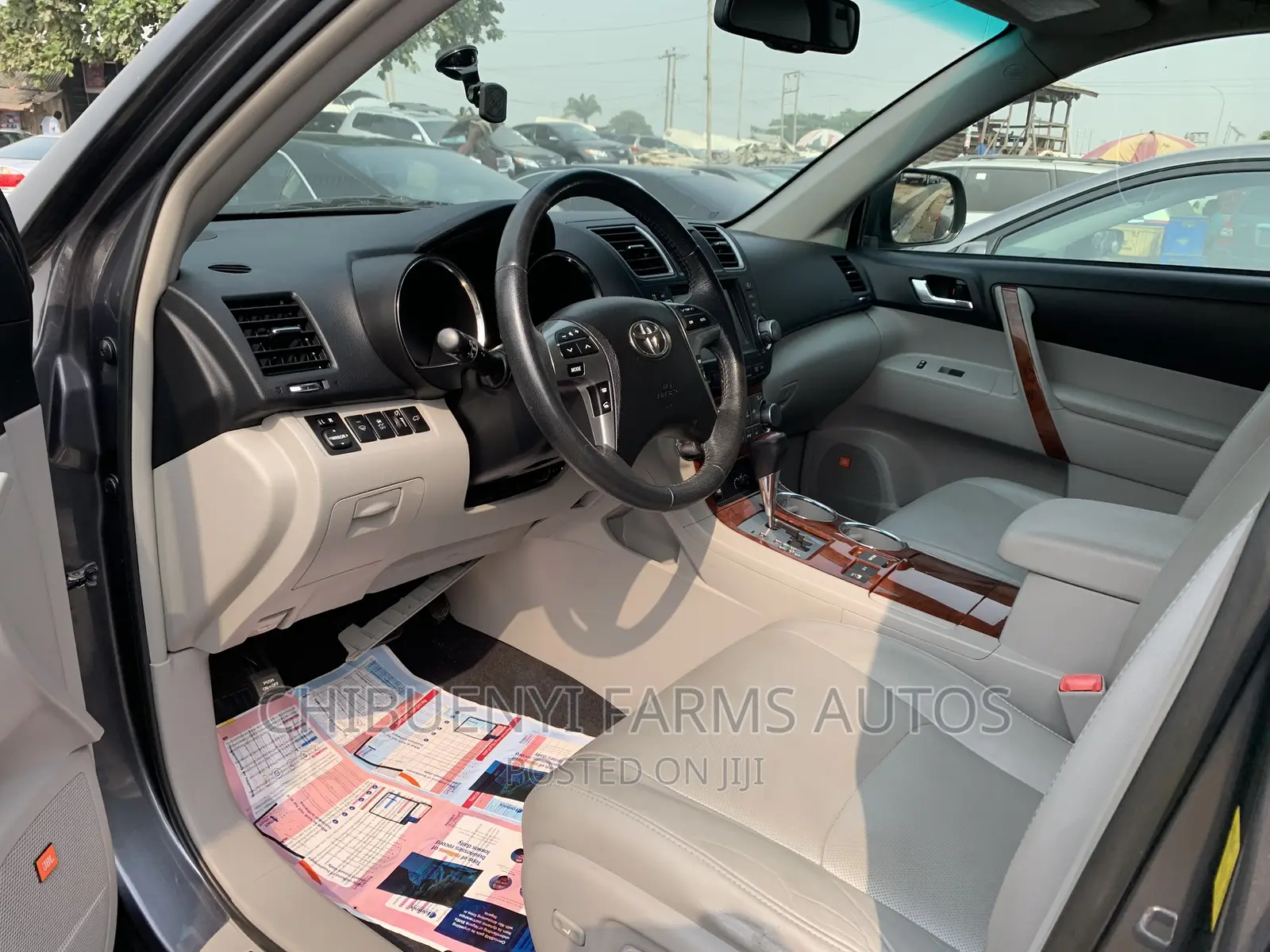 Toyota Highlander Limited 2012 Gray