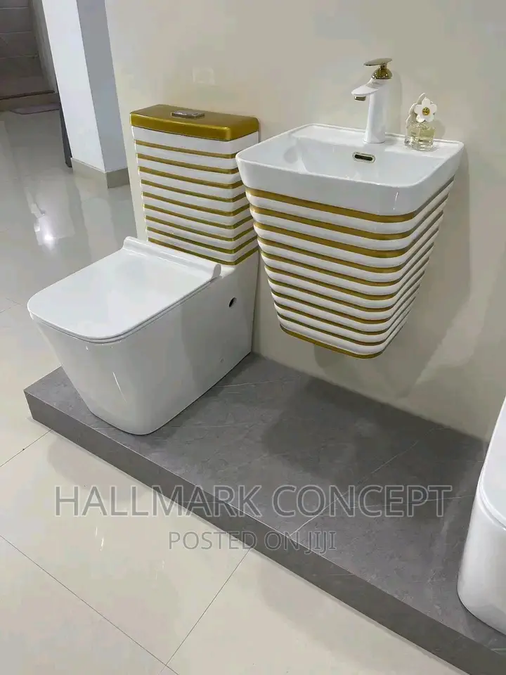 Super Executive England Cistern