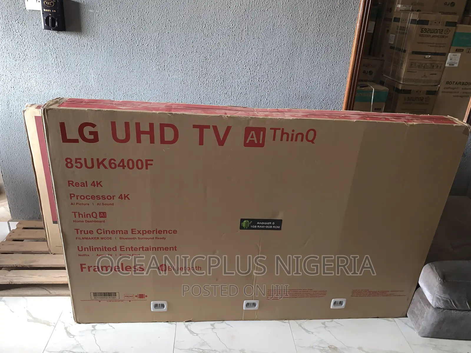 Captivating LG 85inches Ultra HD TV