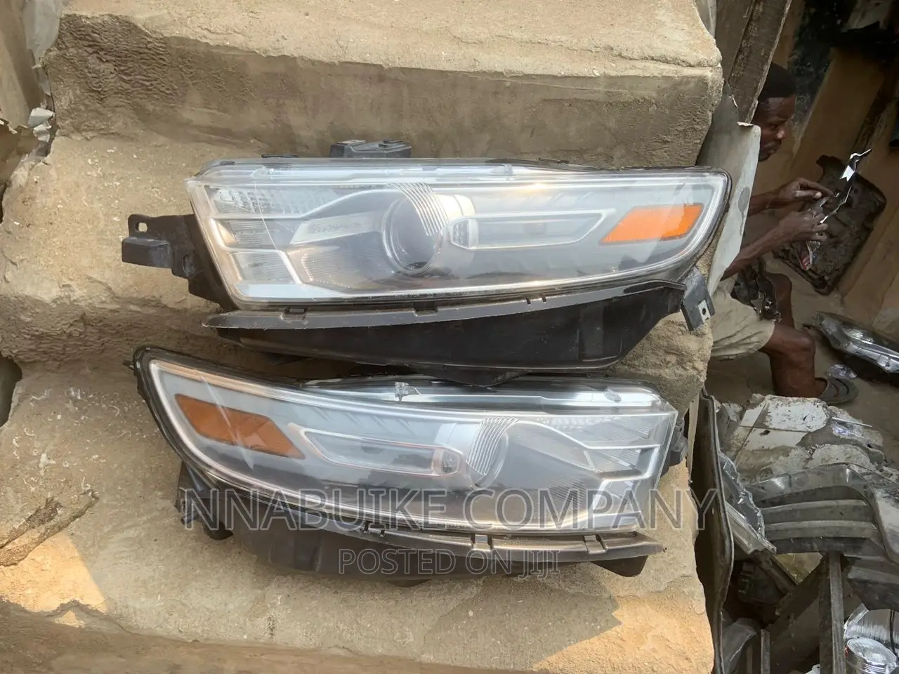 Ford Taurus Headlamp 2013