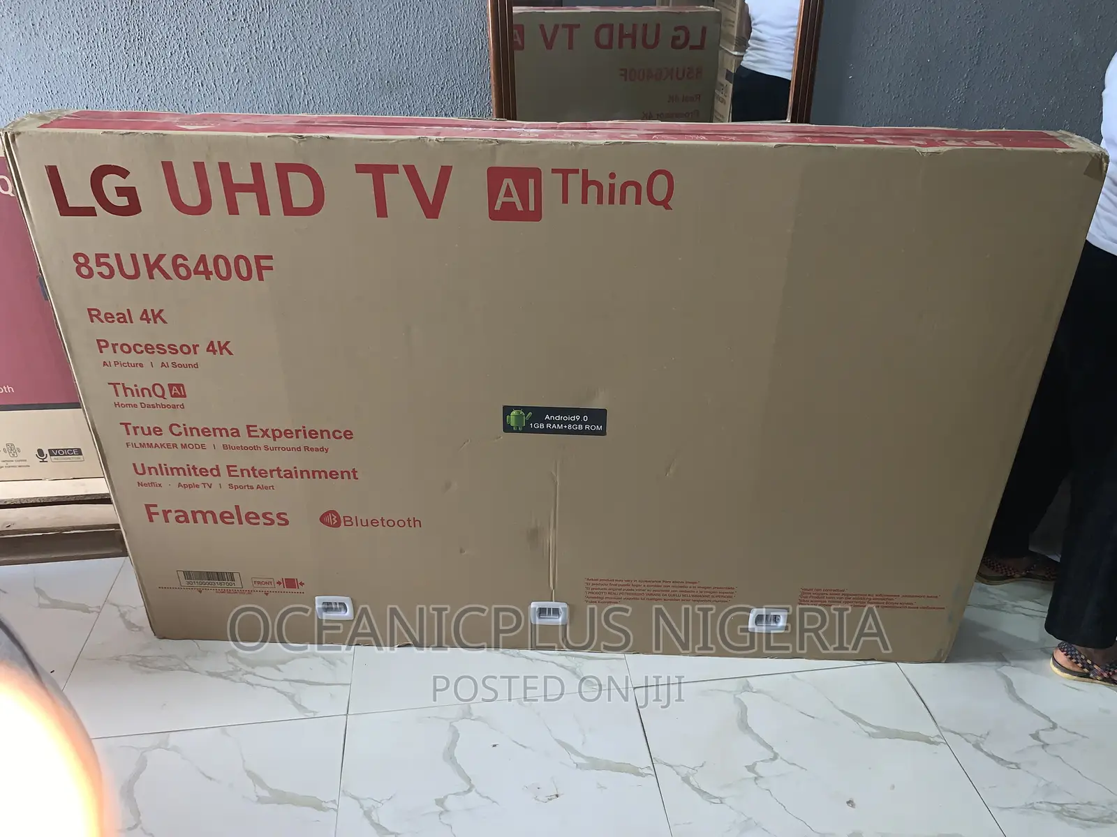 Captivating LG 85'' Ultra HD TV