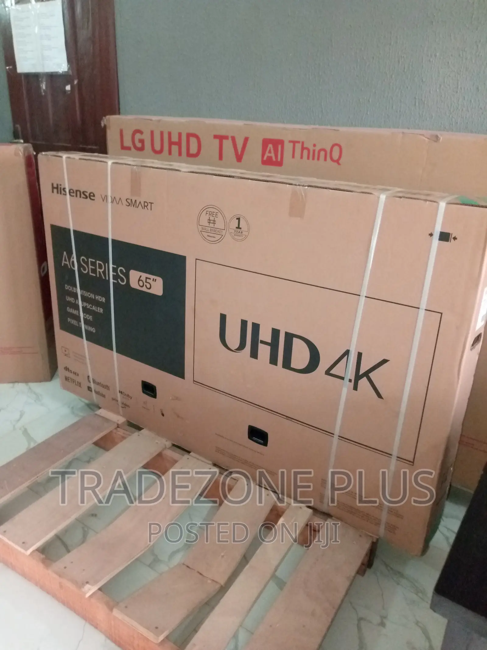 Durable Hisense 65" Smart Television (Bluetooth+)