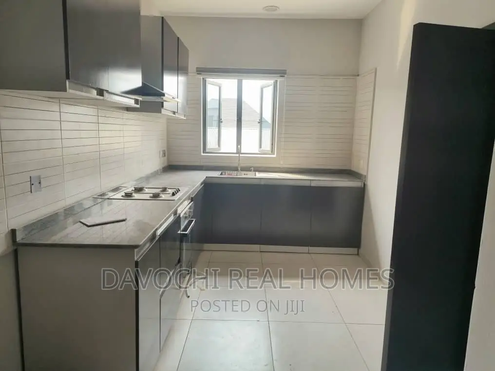 Newly Built 2bedrooms Fully Furnished Apartment