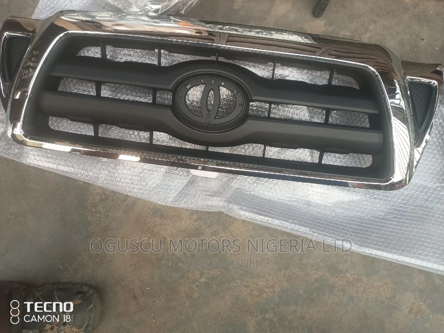 Front Grille Tacoma 2005-2008 Model