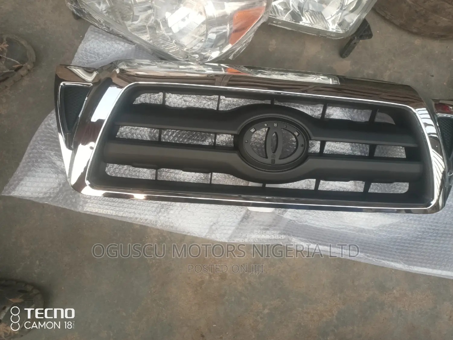 Front Grille Tacoma 2005-2008 Model