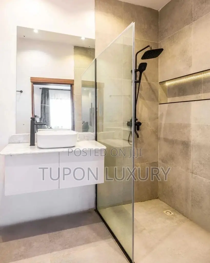1bedroom With Pool and Gym in Ikate