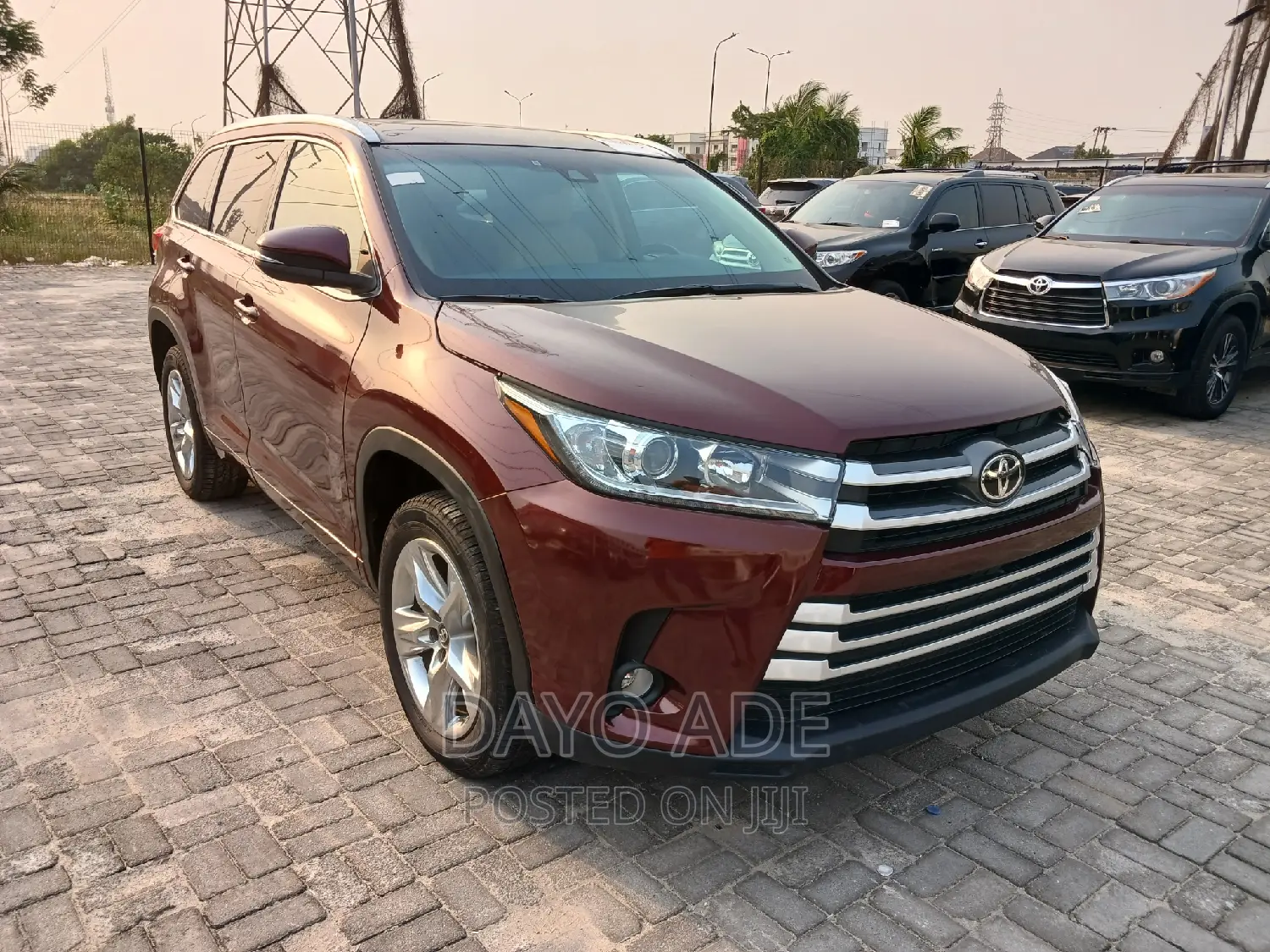 Toyota Highlander Limited 4x2 V6 (3.5L 6cyl 8A) 2018 Burgundy
