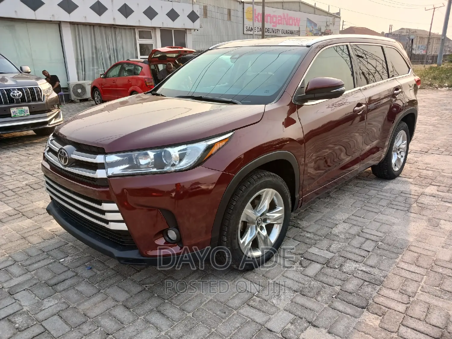 Toyota Highlander Limited 4x2 V6 (3.5L 6cyl 8A) 2018 Burgundy
